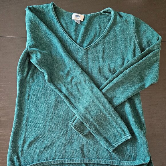 3/$15 old navy dark green shirt - Picture 4 of 5